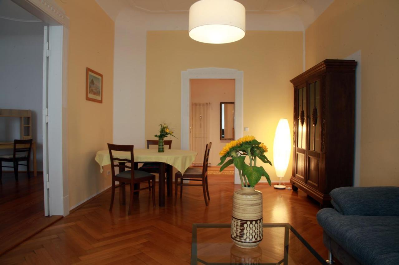 Apartment Gohliser Stadtwohnung *